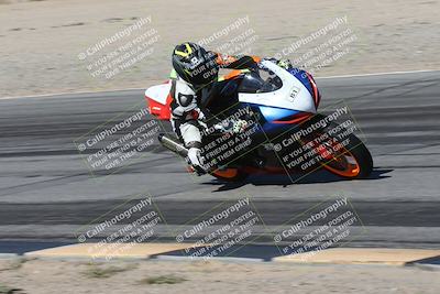 media/Oct-30-2025-Racers Edge (Thu) [[dabbdaf680]]/3-B Group/Session 3 (Turn 15 Inside)/